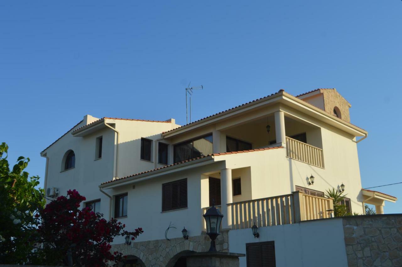 Agrepavli Lapithia Apartment Kallepia Exterior photo